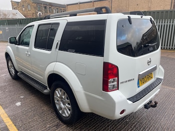 Used Nissan Pathfinder 2013 for sale - 77237679: Photo