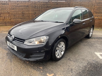 Used Volkswagen Golf 2015 for sale - 76866387: Photo