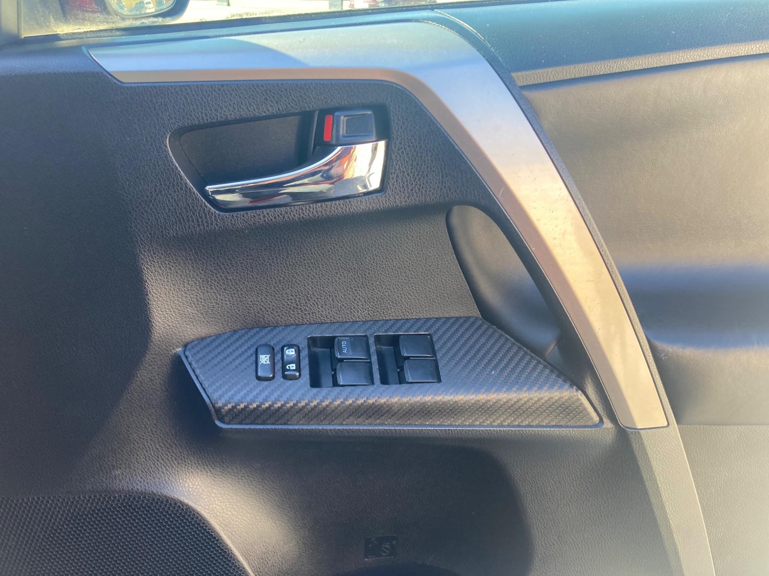 Used Toyota RAV4 2014 for sale - 76731136: Photo 19