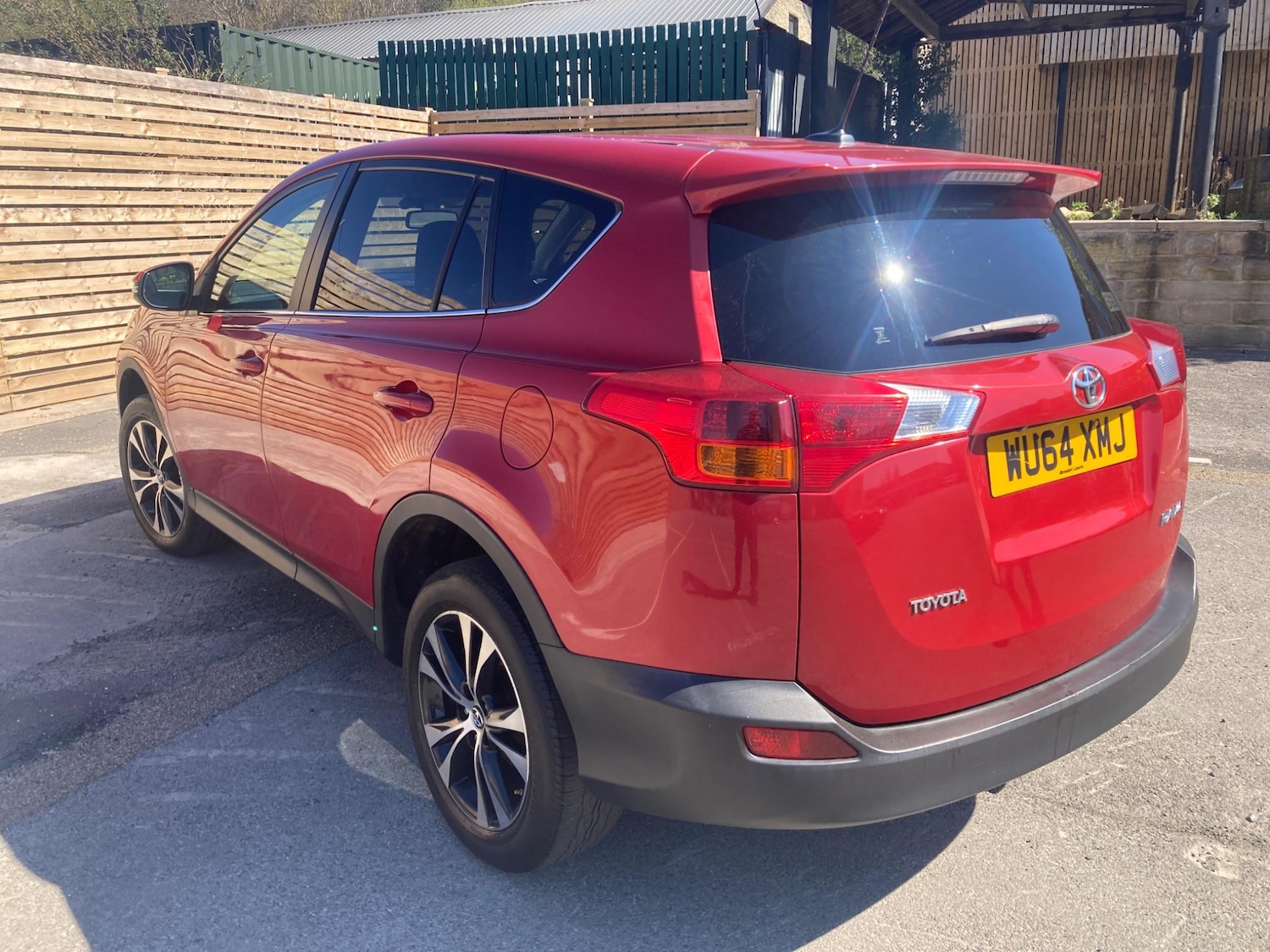 Used Toyota RAV4 2014 for sale - 76731136: Photo 5
