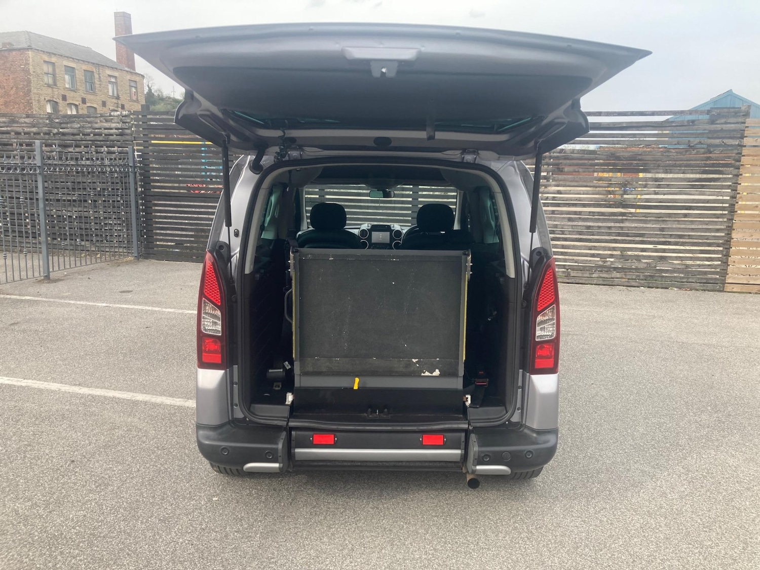 Used Citroen Berlingo Multispace 2016 for sale - 76731137: Photo 5