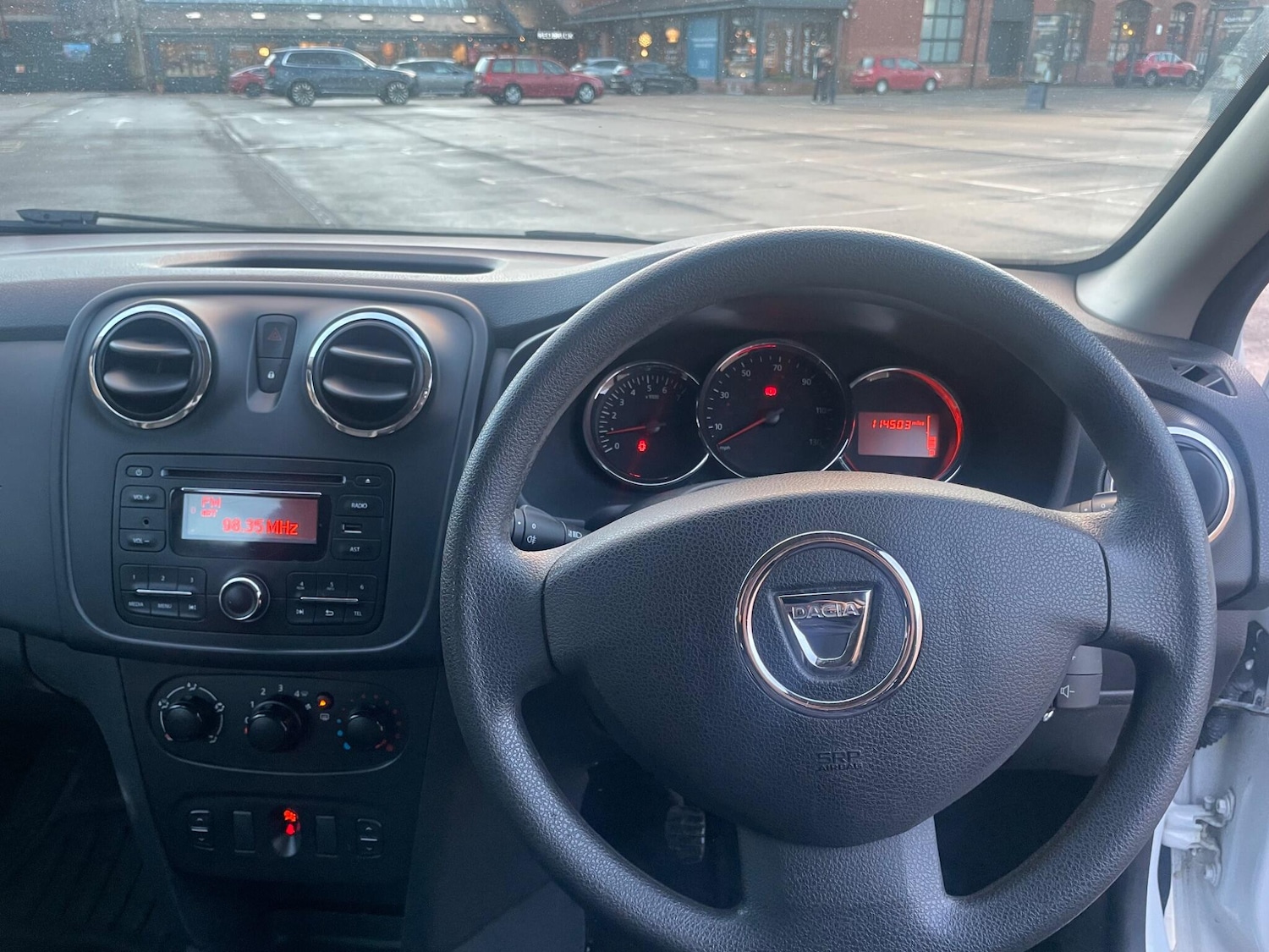 Used Dacia Sandero 2015 for sale - 77586001: Photo 13