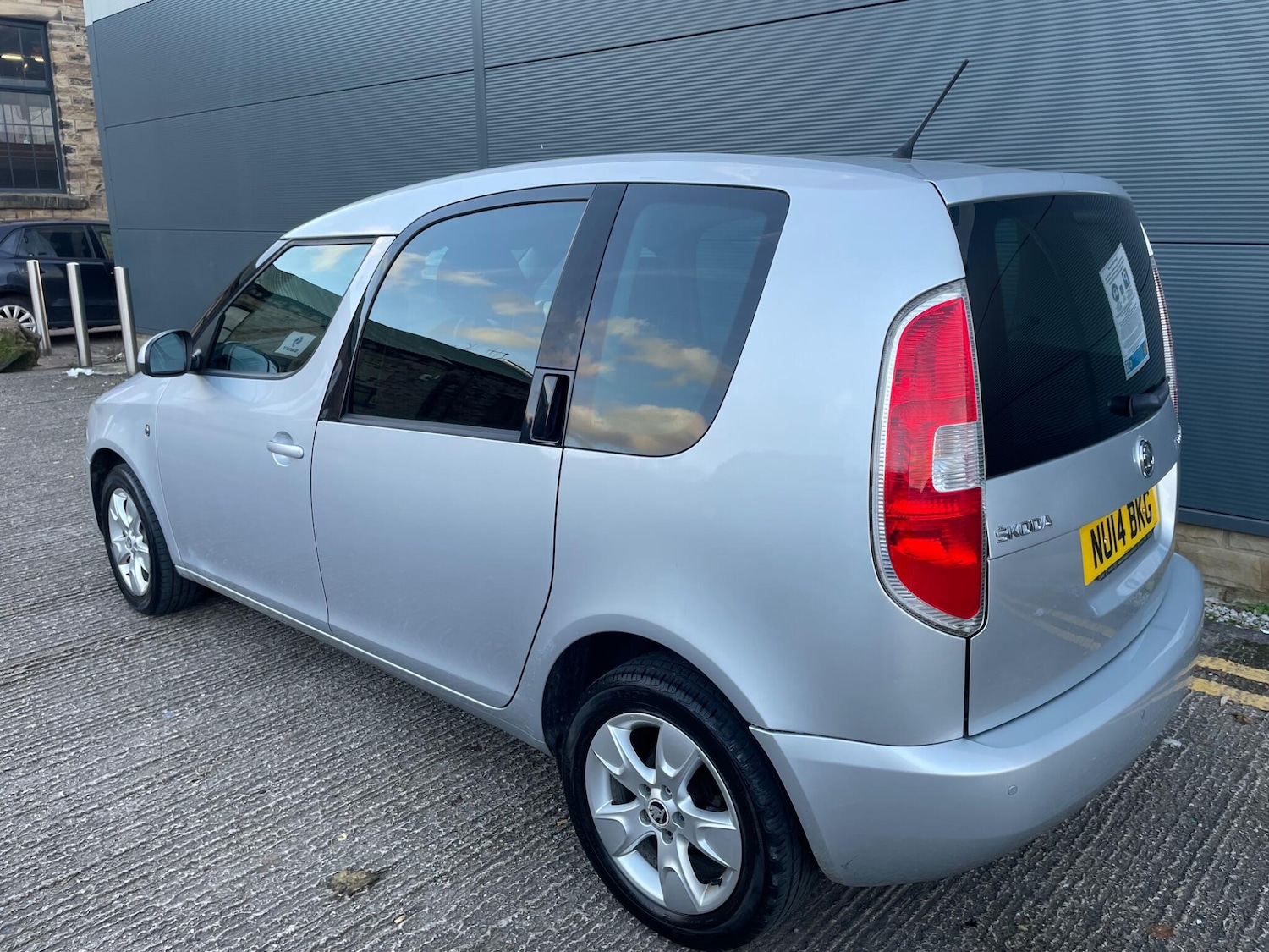 Used Skoda Roomster 2014 for sale - 76913322: Photo 7