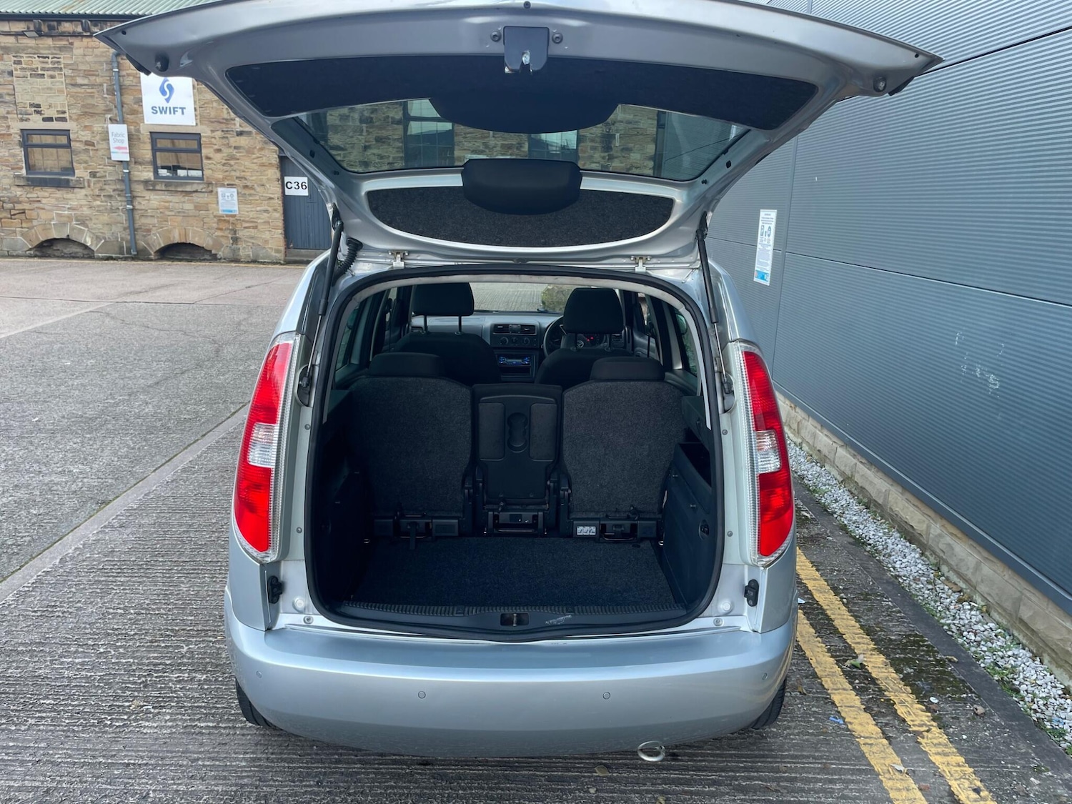 Used Skoda Roomster 2014 for sale - 76913322: Photo 8