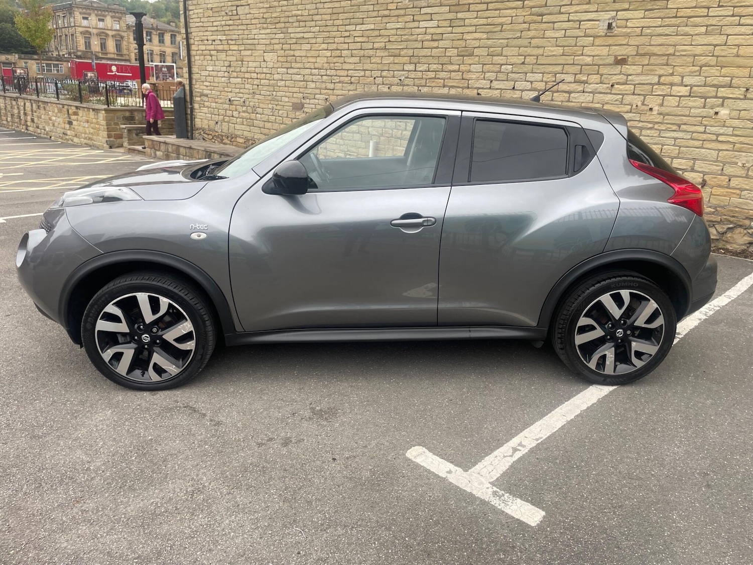 Used Nissan Juke 2014 for sale - 76728834: Photo 4