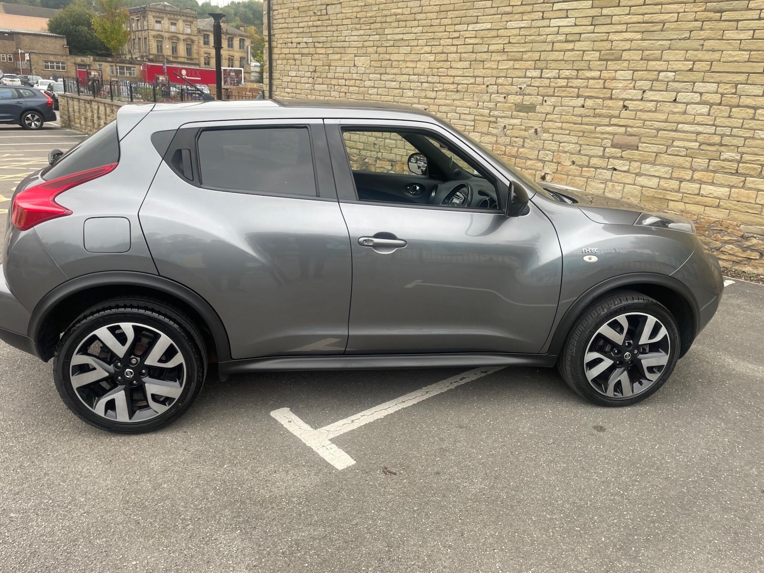 Used Nissan Juke 2014 for sale - 76728834: Photo 8