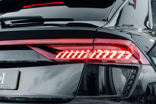 Used Audi RS Q8 2023 for sale - 76284386: Photo 24