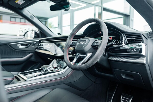 Used Audi RS Q8 2023 for sale - 76284386: Photo 31