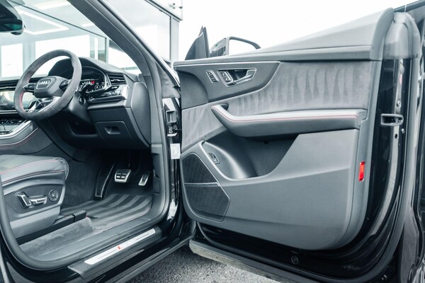 Used Audi RS Q8 2023 for sale - 76284386: Photo 37