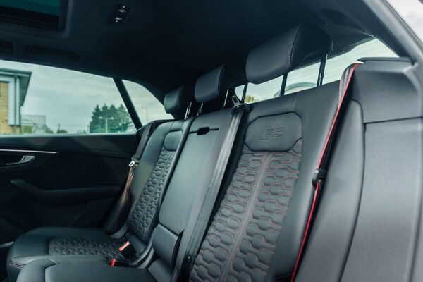 Used Audi RS Q8 2023 for sale - 76284386: Photo 48