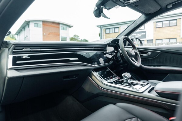 Used Audi RS Q8 2023 for sale - 76284386: Photo 50