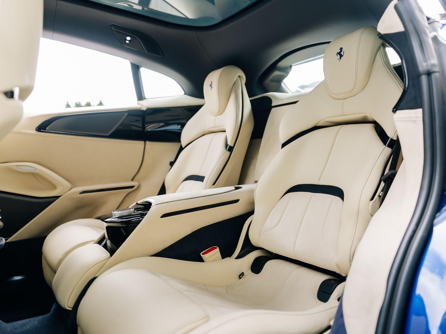 Used Ferrari Purosangue 2024 for sale - 76283186: Photo 48