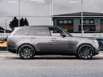 Used Land Rover Range Rover 2024 for sale - 76887463: Photo