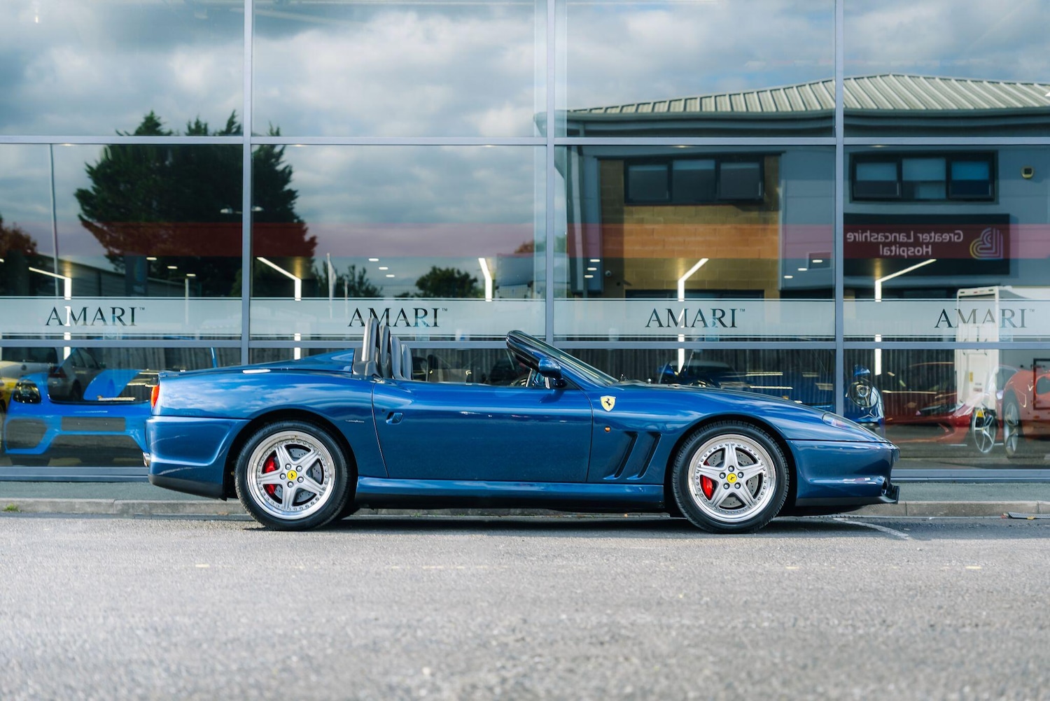 Used Ferrari 550 2001 for sale - 76283276: Photo 2