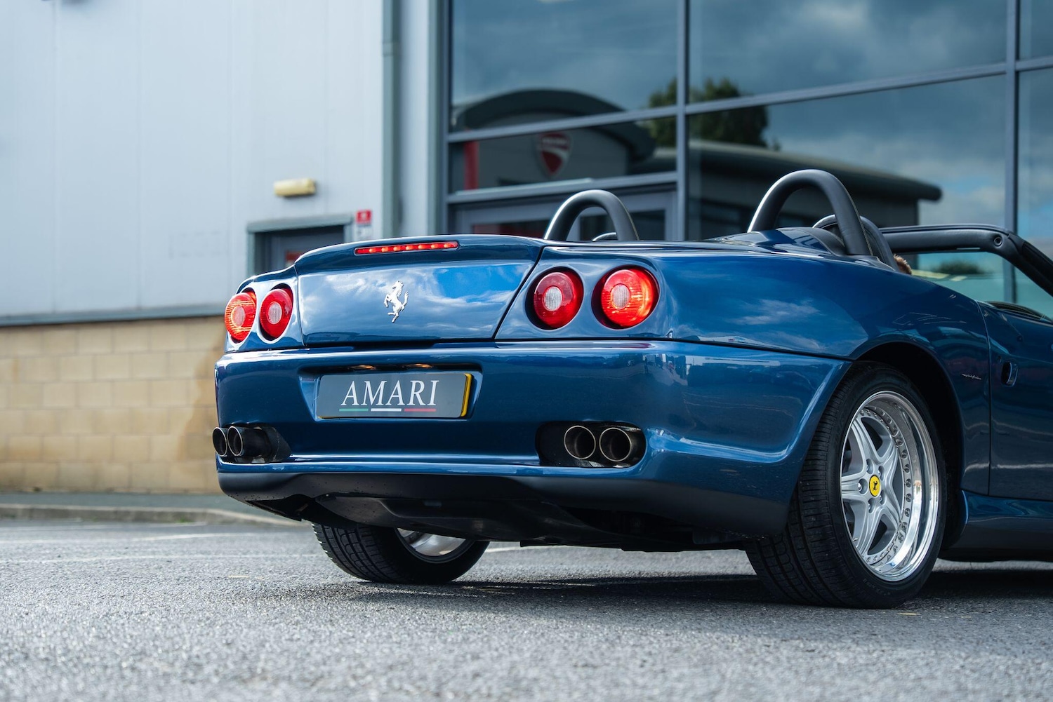 Used Ferrari 550 2001 for sale - 76283276: Photo 23