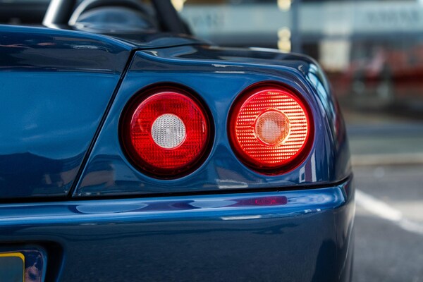 Used Ferrari 550 for sale - 76283276: Photo 9