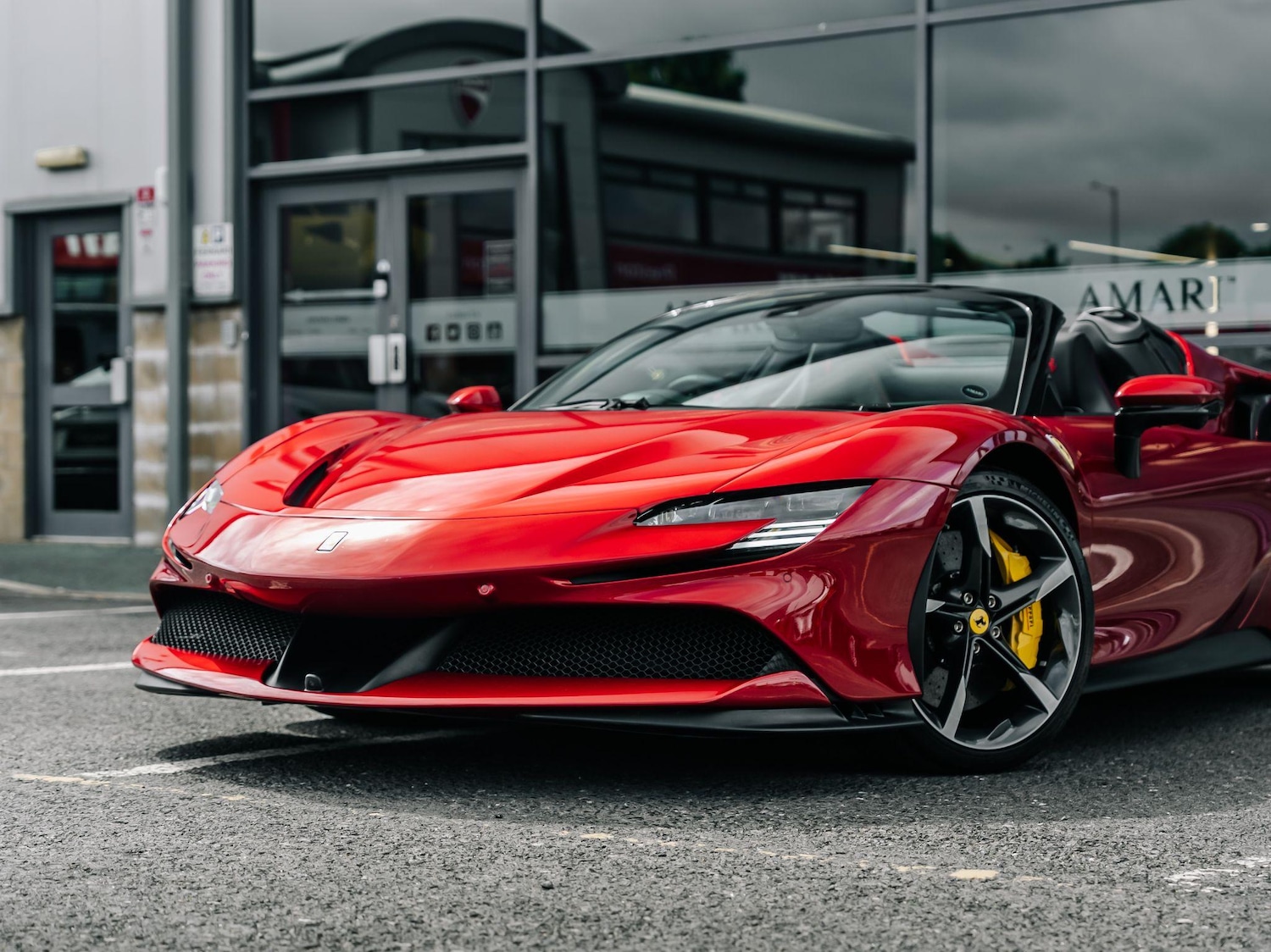 Used Ferrari SF90 Spider for sale - 76282913: Photo 25