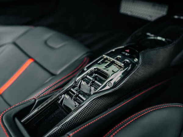 Used Ferrari SF90 Stradale for sale - 76282913: Photo 38