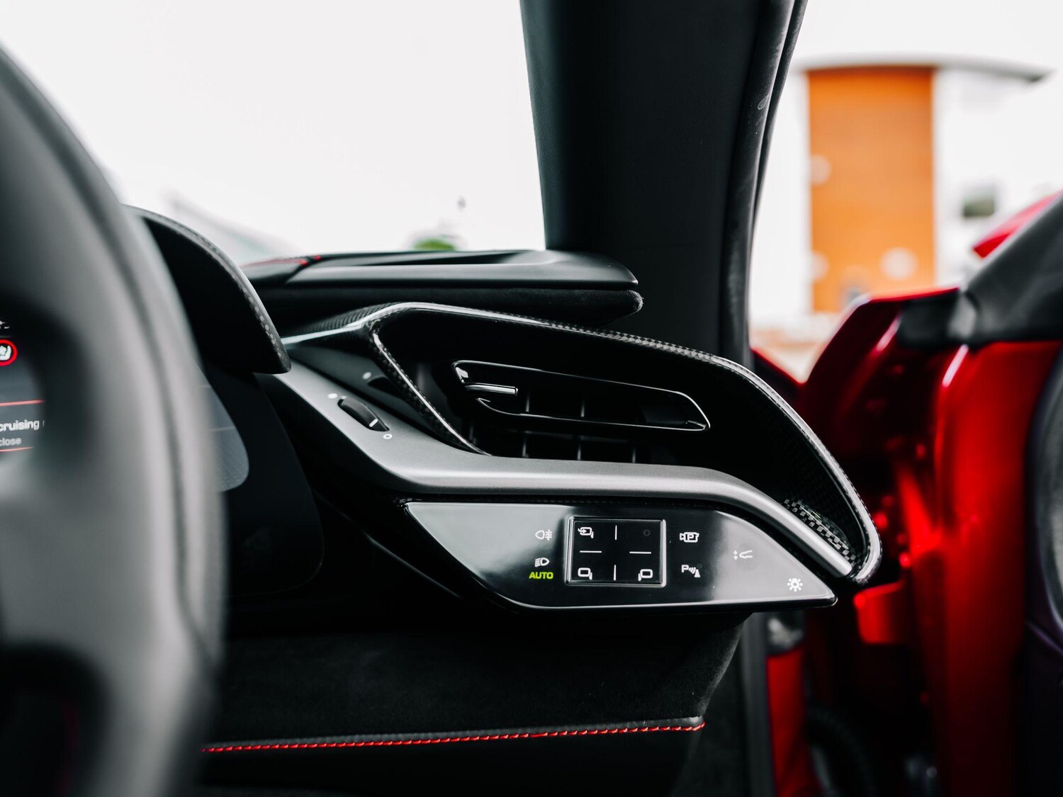 Used Ferrari SF90 Spider for sale - 76282913: Photo 42