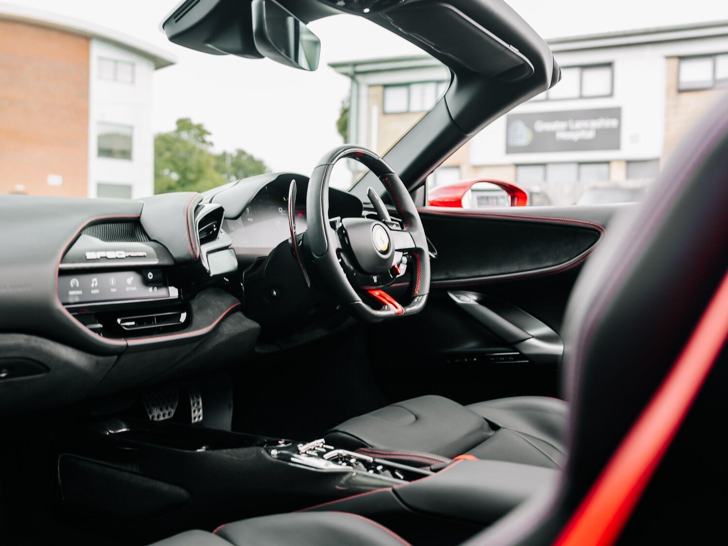 Used Ferrari SF90 Spider for sale - 76282913: Photo 46