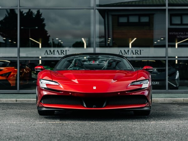 Used Ferrari SF90 Stradale for sale - 76282913: Photo 5