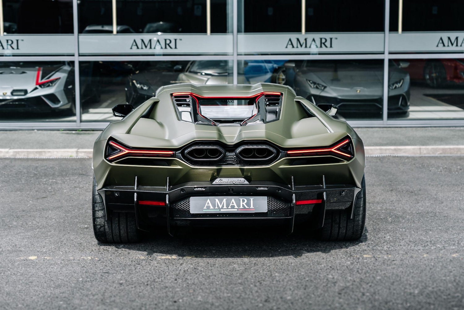 Used Lamborghini Revuelto 2024 for sale - 76283636: Photo 10