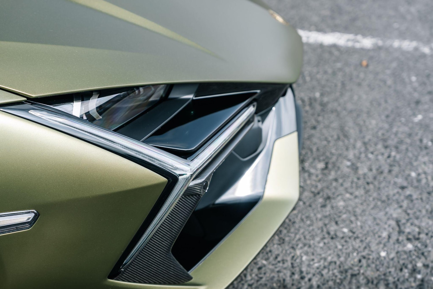 Used Lamborghini Revuelto 2024 for sale - 76283636: Photo 16