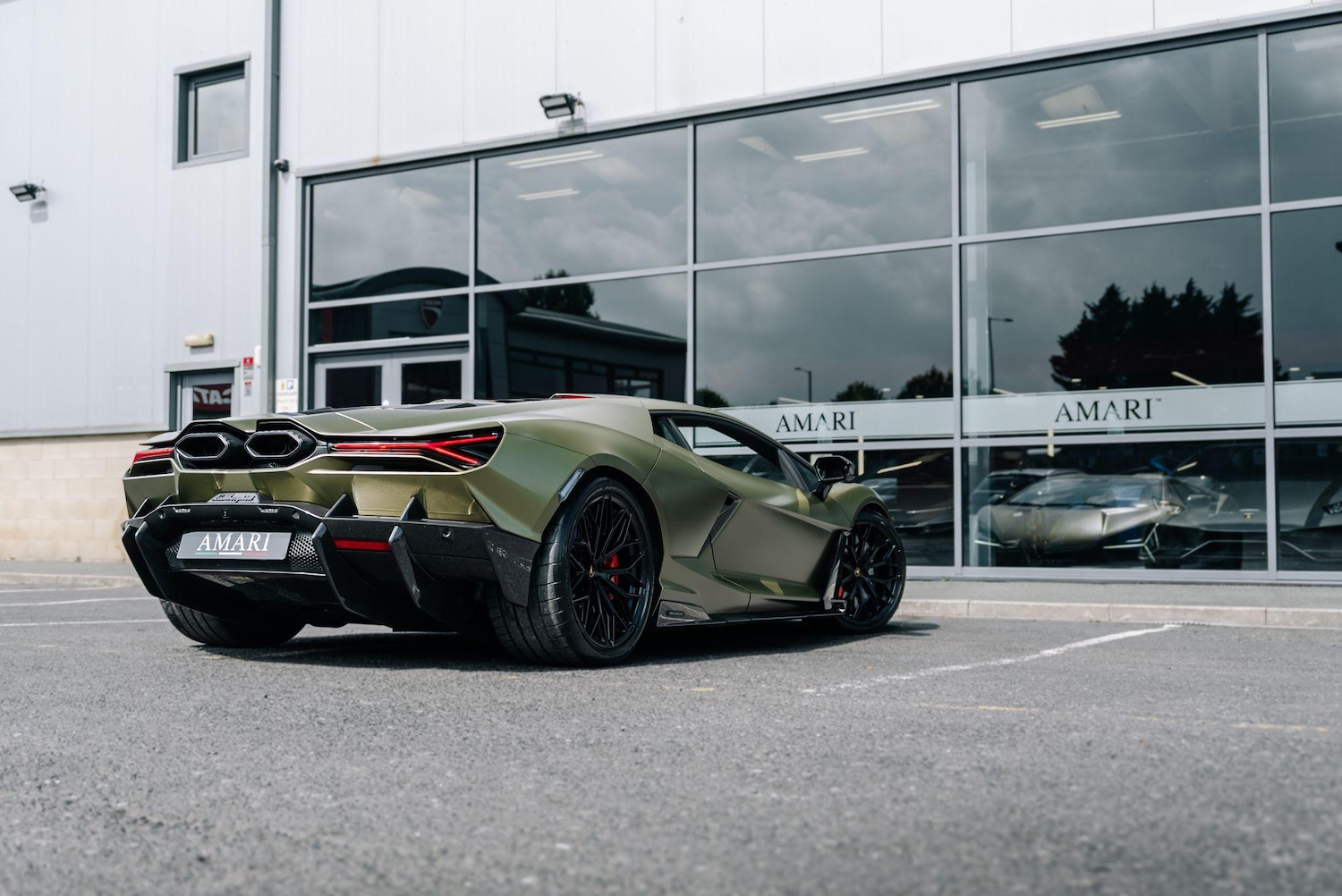 Used Lamborghini Revuelto 2024 for sale - 76283636: Photo 23