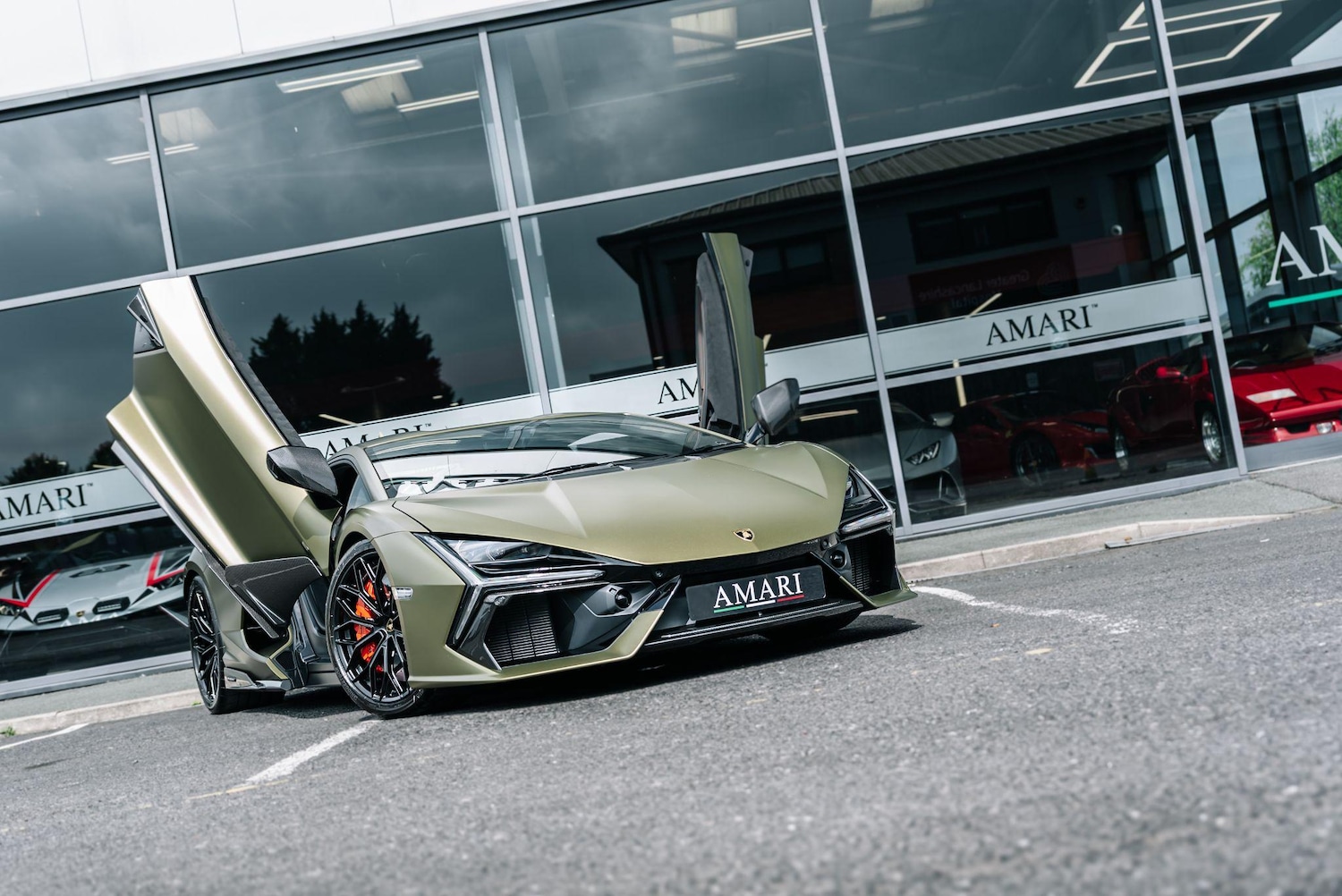 Used Lamborghini Revuelto 2024 for sale - 76283636: Photo 32