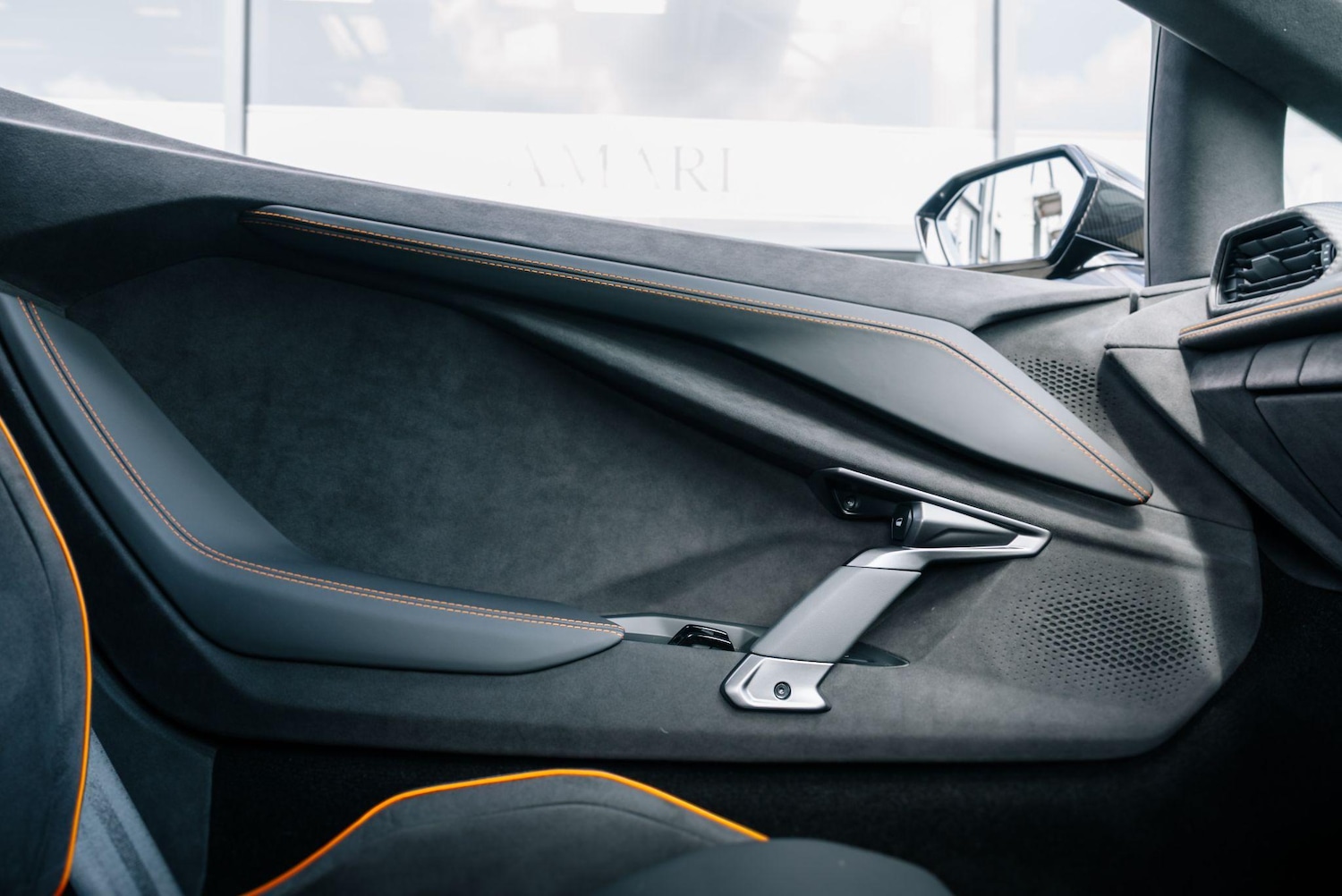 Used Lamborghini Revuelto 2024 for sale - 76283636: Photo 52