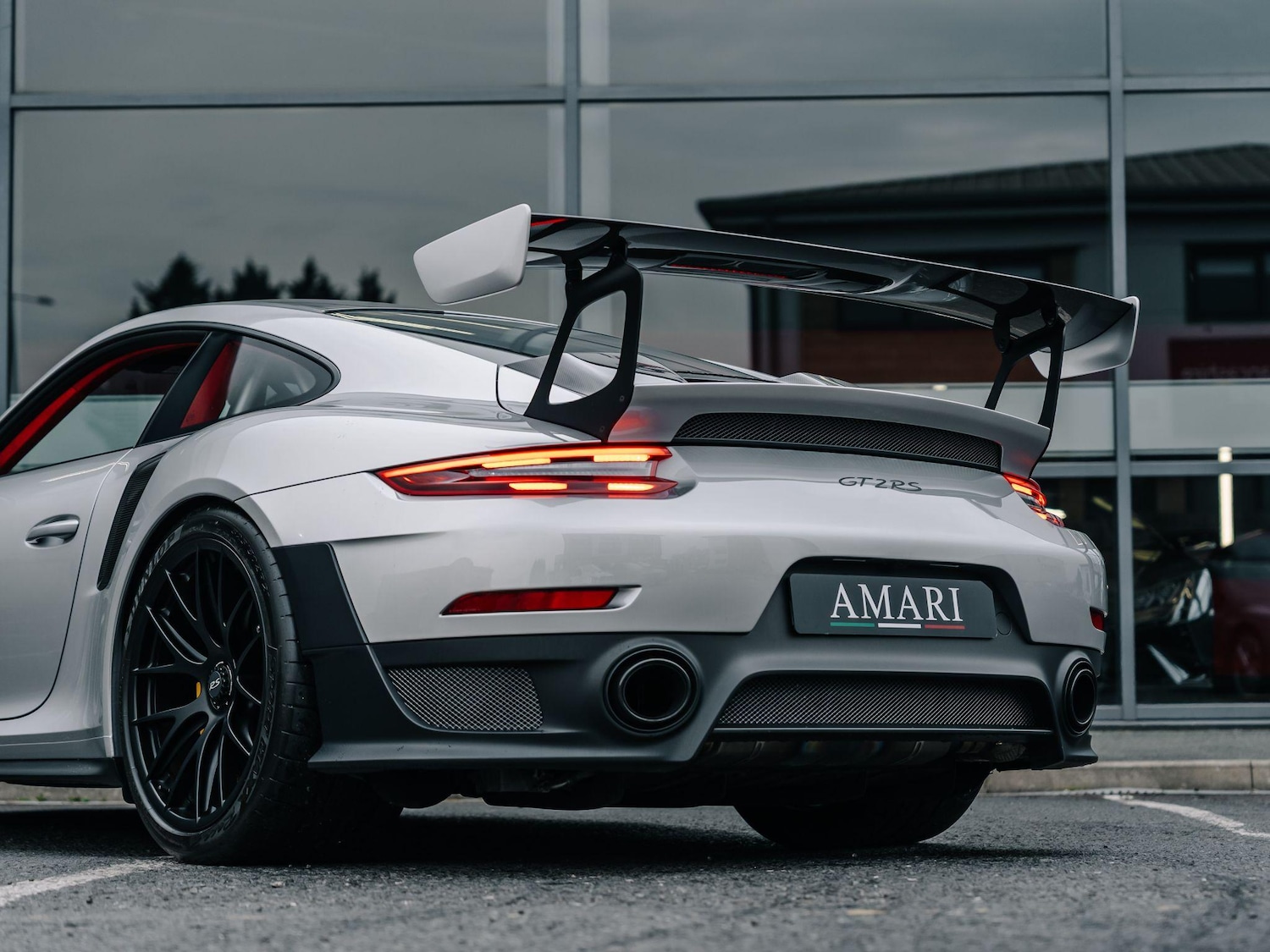 Used Porsche 911 for sale - 76283548: Photo 24