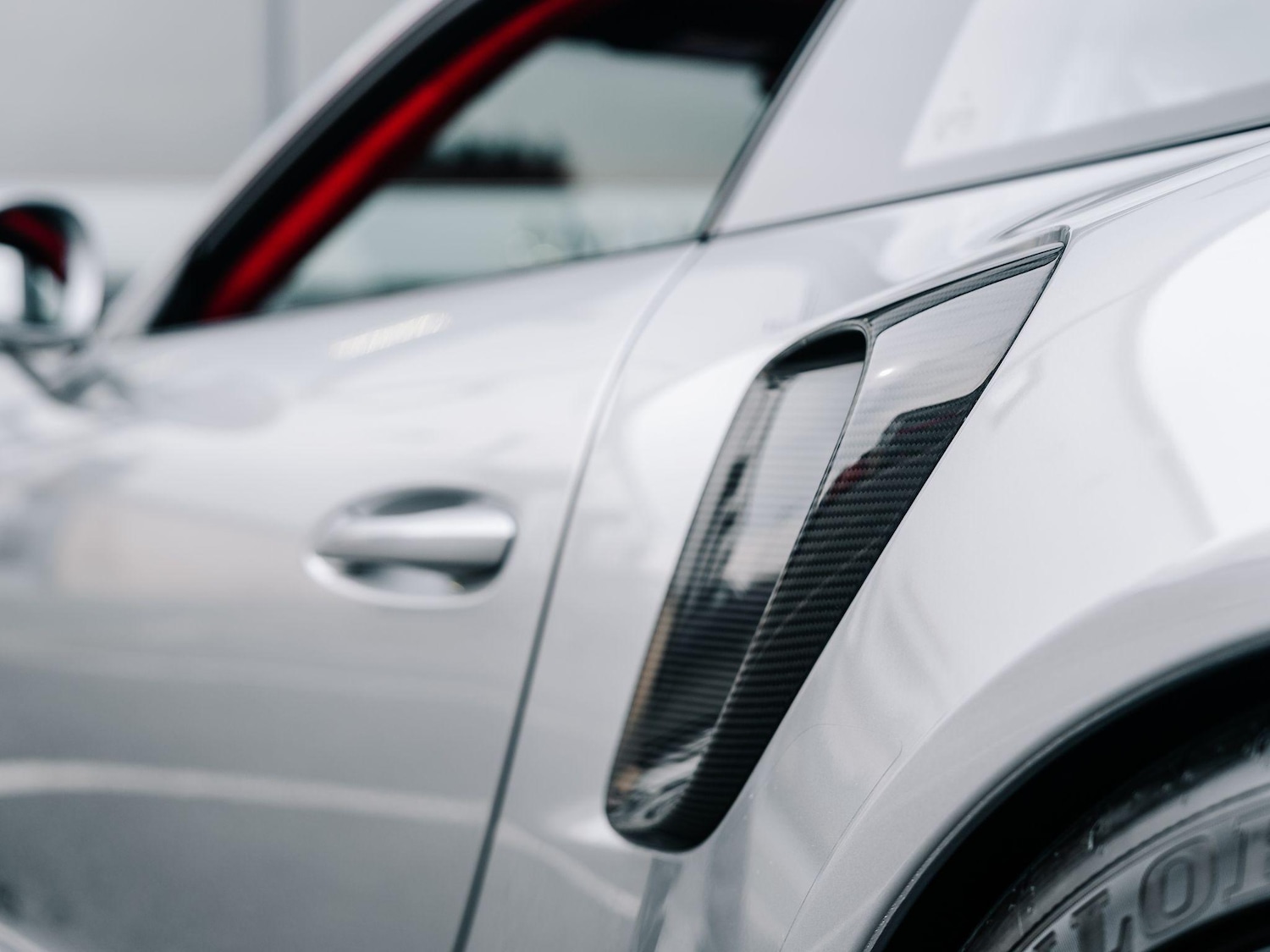 Used Porsche 911 for sale - 76283548: Photo 26