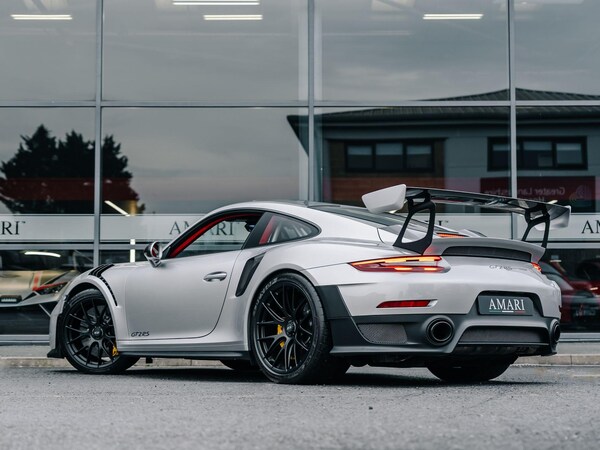 Used Porsche 911 for sale - 76283548: Photo 3