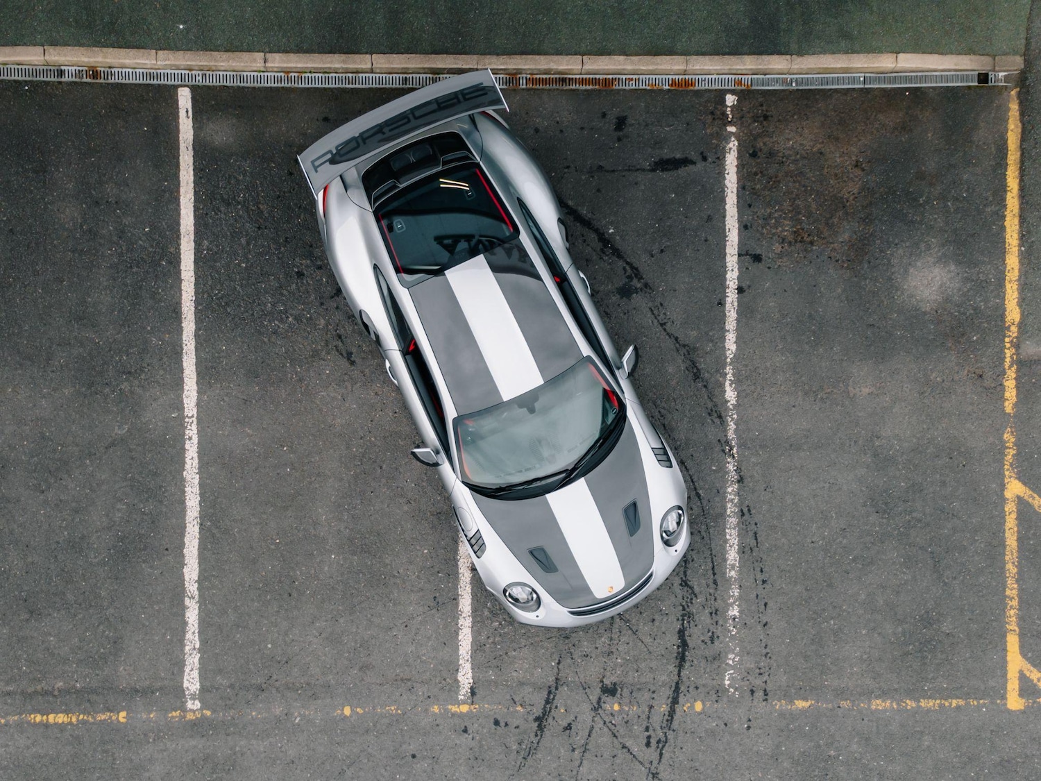 Used Porsche 911 for sale - 76283548: Photo 44