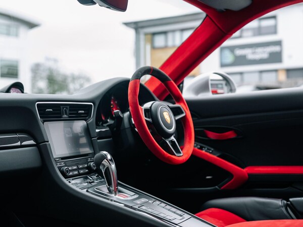 Used Porsche 911 for sale - 76283548: Photo 69