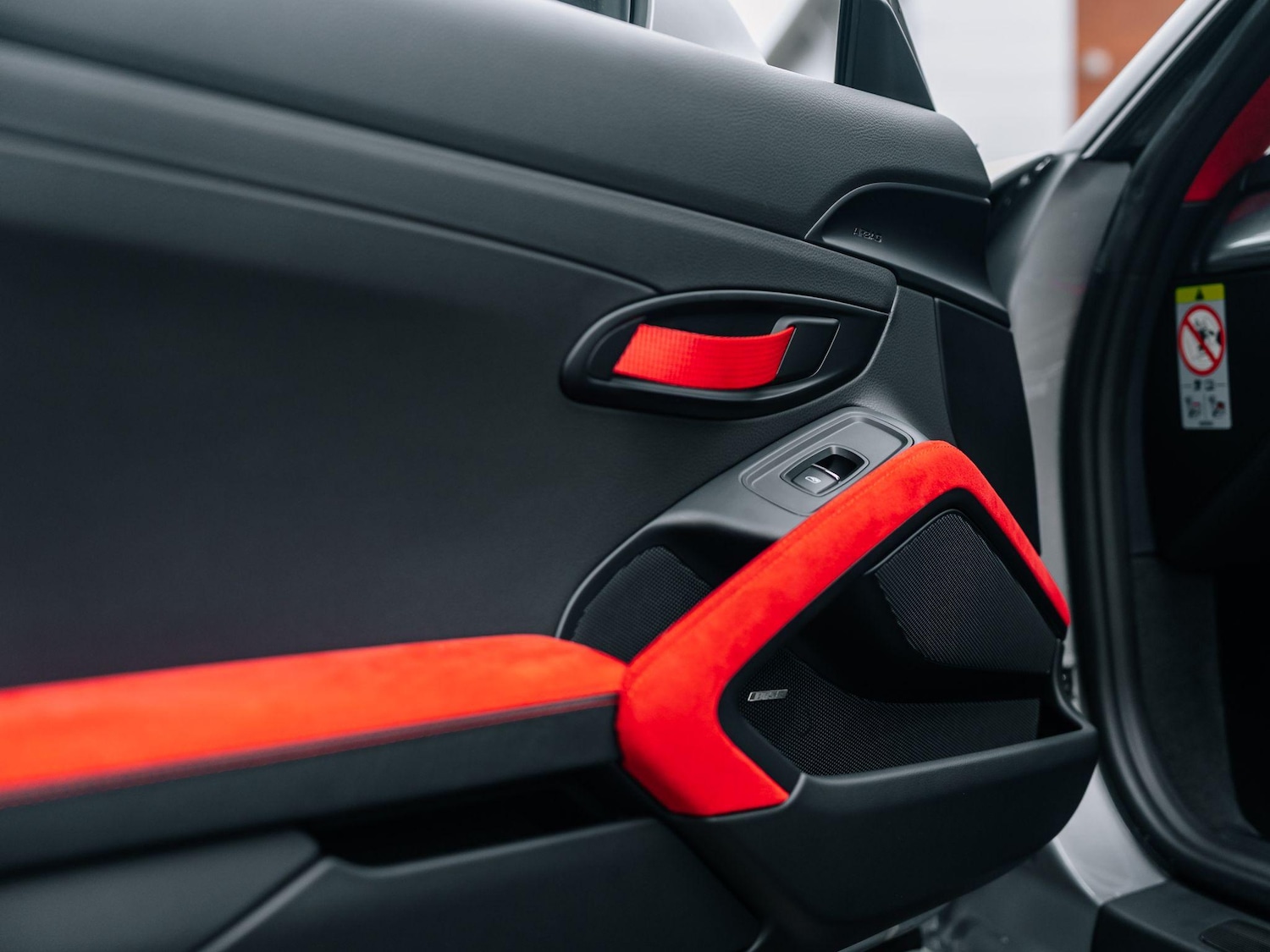 Used Porsche 911 for sale - 76283548: Photo 70