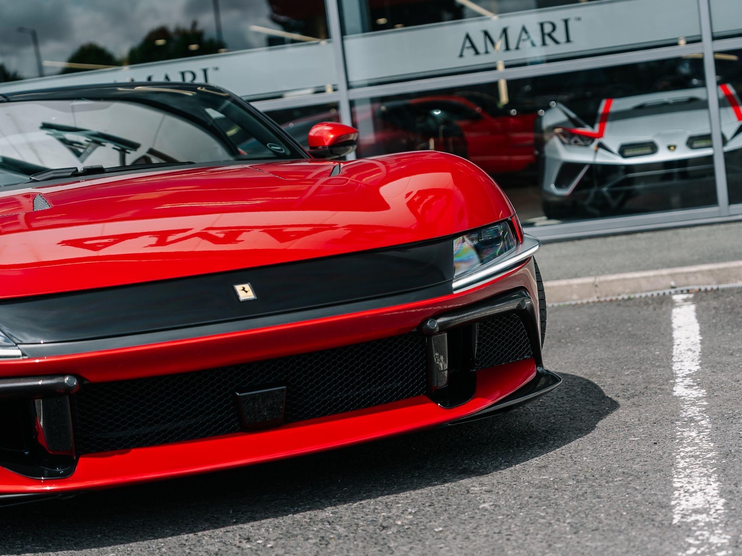 Used Ferrari 12 Cilindri 2025 for sale - 76283738: Photo 12