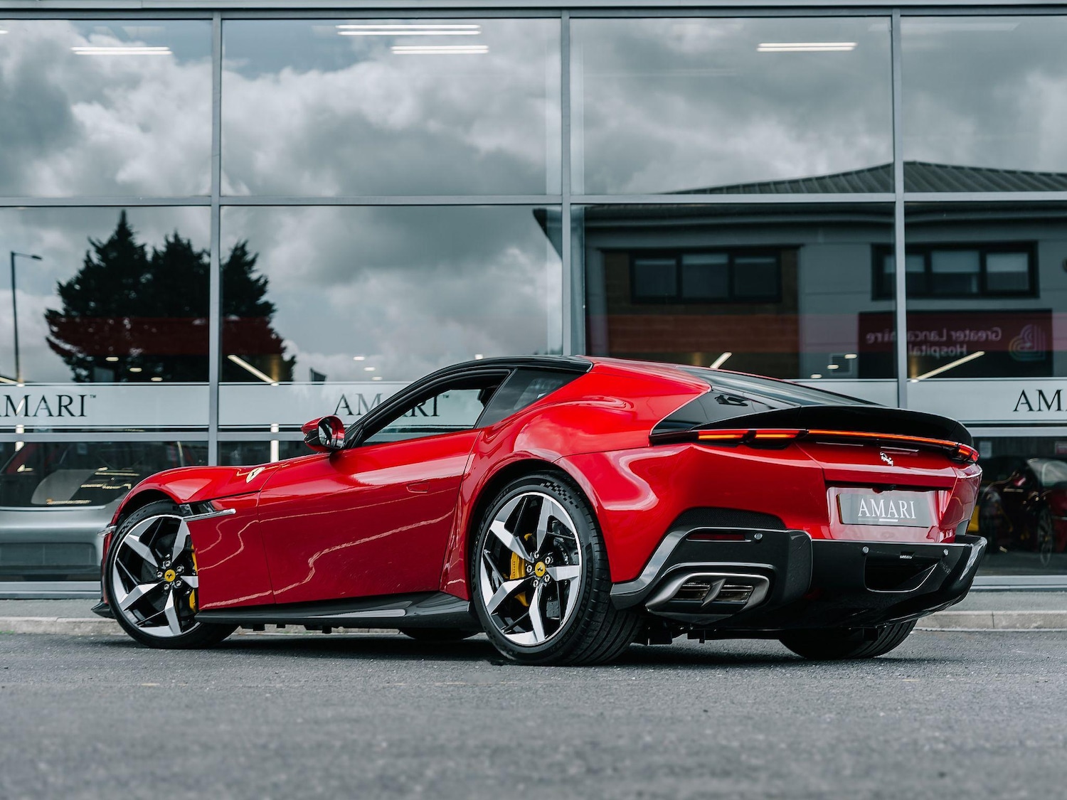 Used Ferrari 12 Cilindri 2025 for sale - 76283738: Photo 3