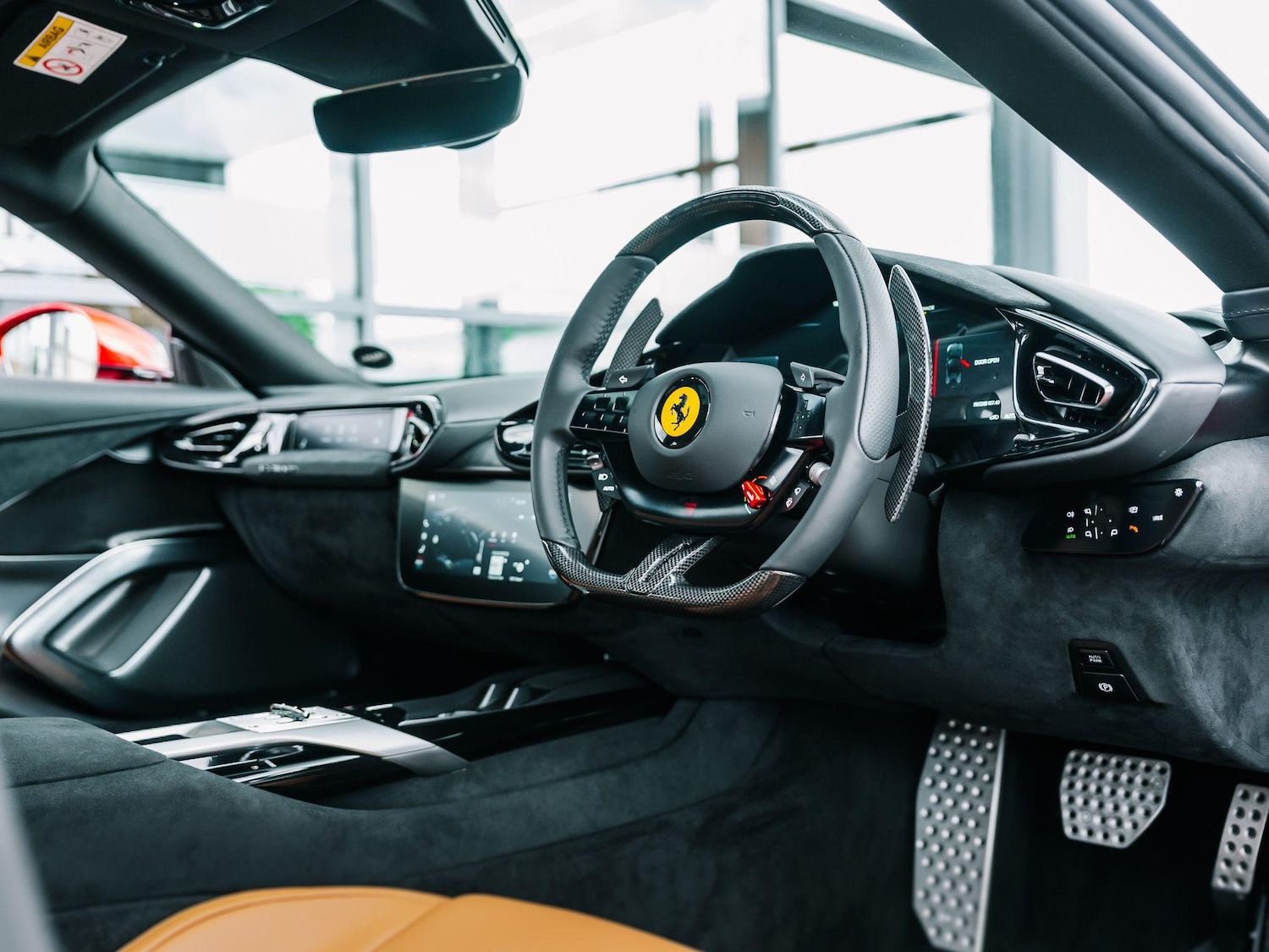 Used Ferrari 12 Cilindri 2025 for sale - 76283738: Photo 37