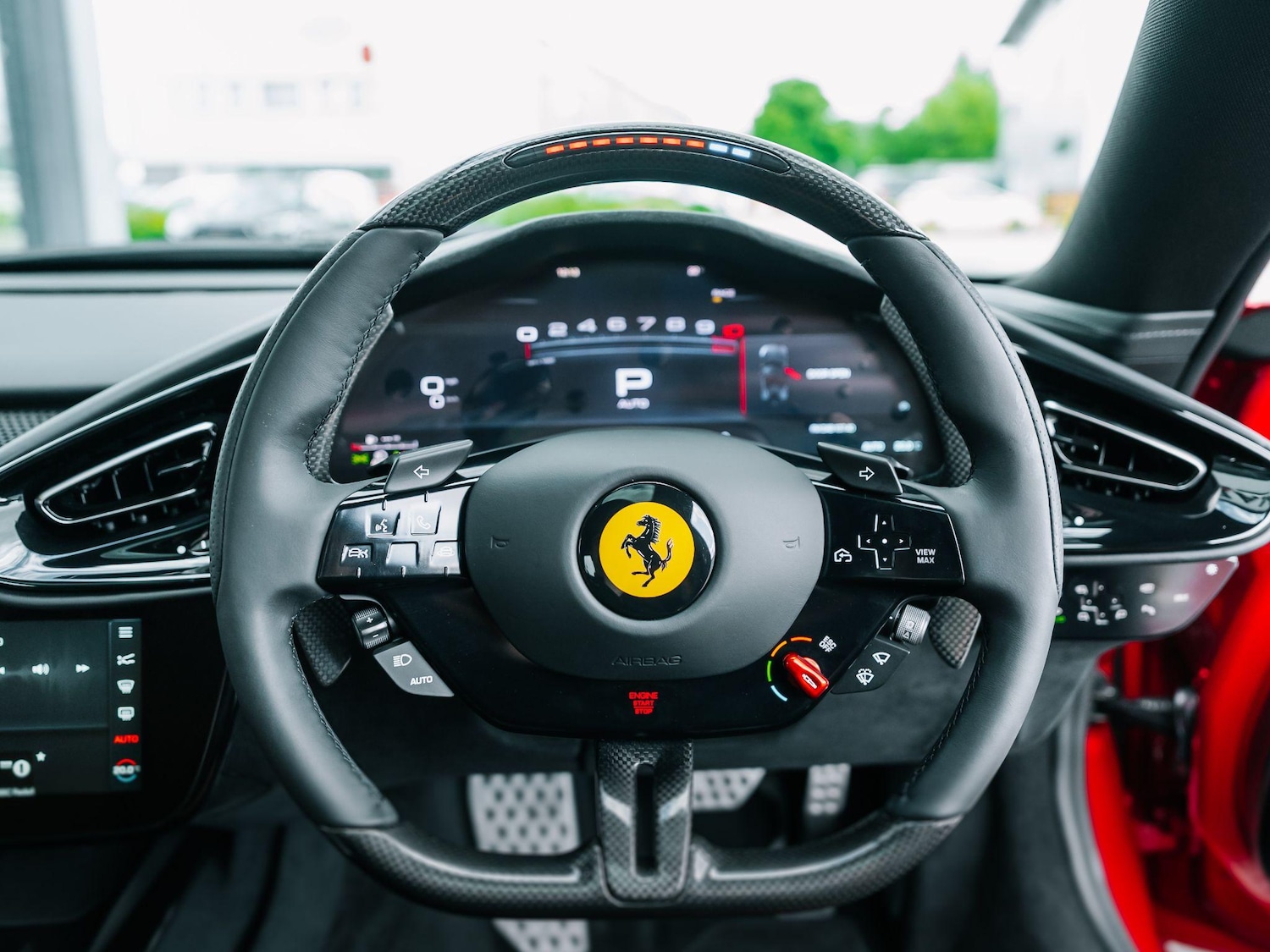 Used Ferrari 12 Cilindri 2025 for sale - 76283738: Photo 38