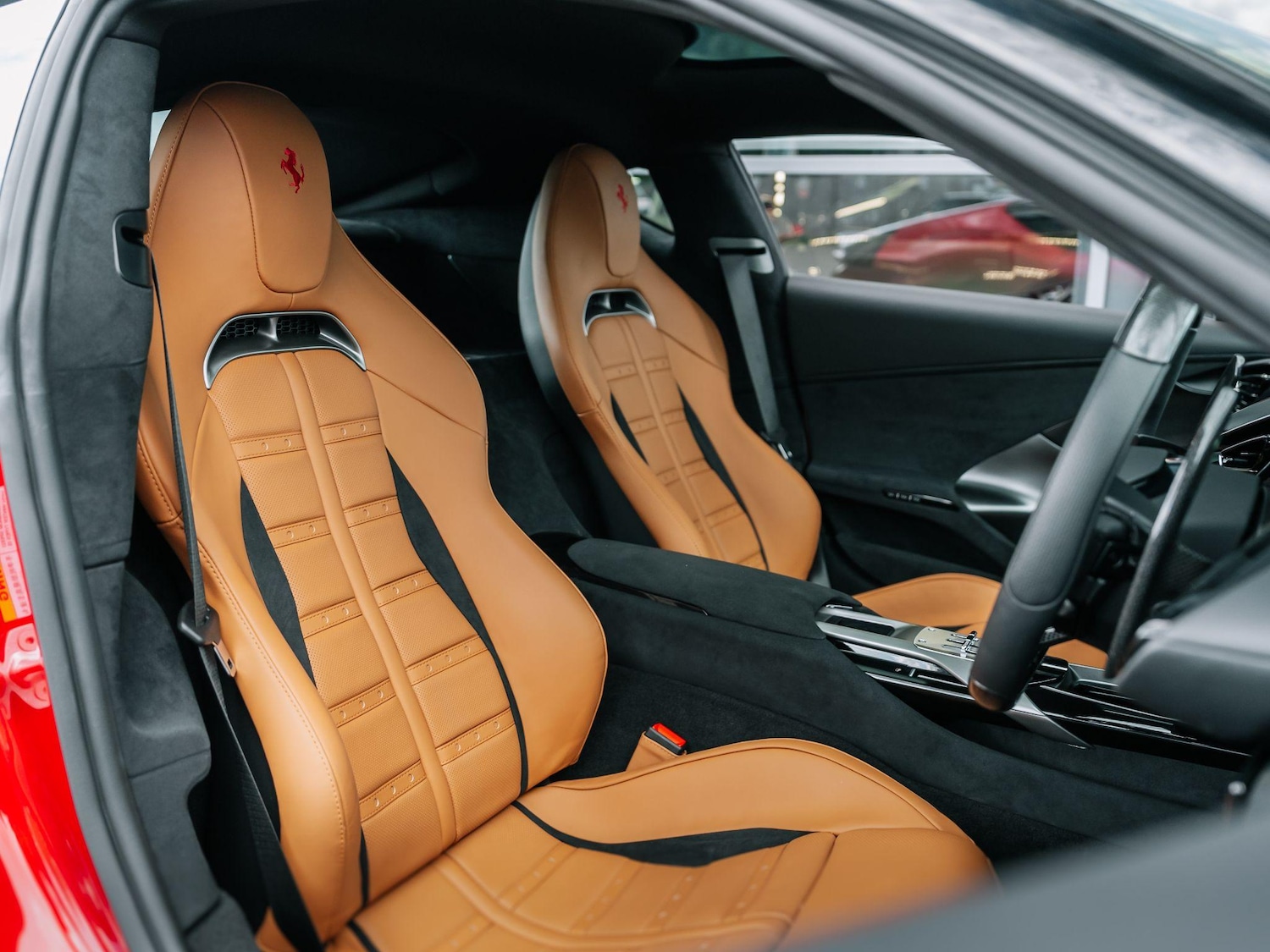 Used Ferrari 12 Cilindri 2025 for sale - 76283738: Photo 44