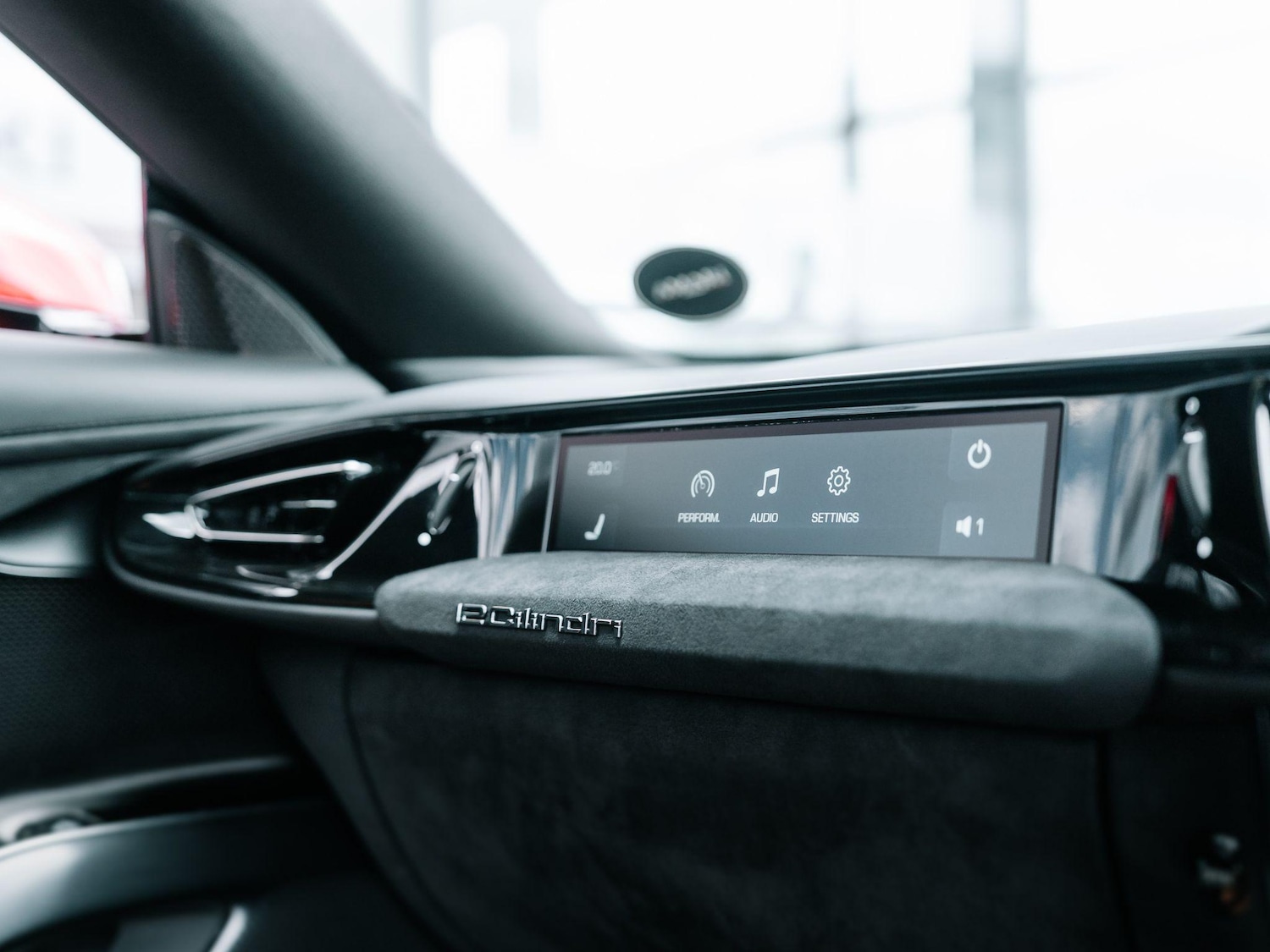 Used Ferrari 12 Cilindri 2025 for sale - 76283738: Photo 46