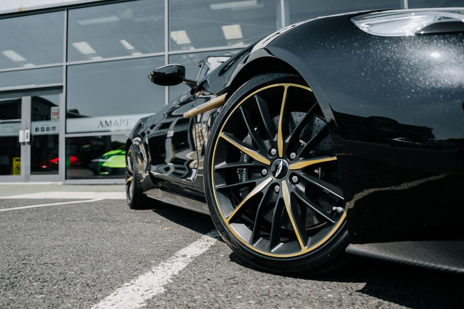 Used Aston Martin Vanquish 2018 for sale - 76283993: Photo 17