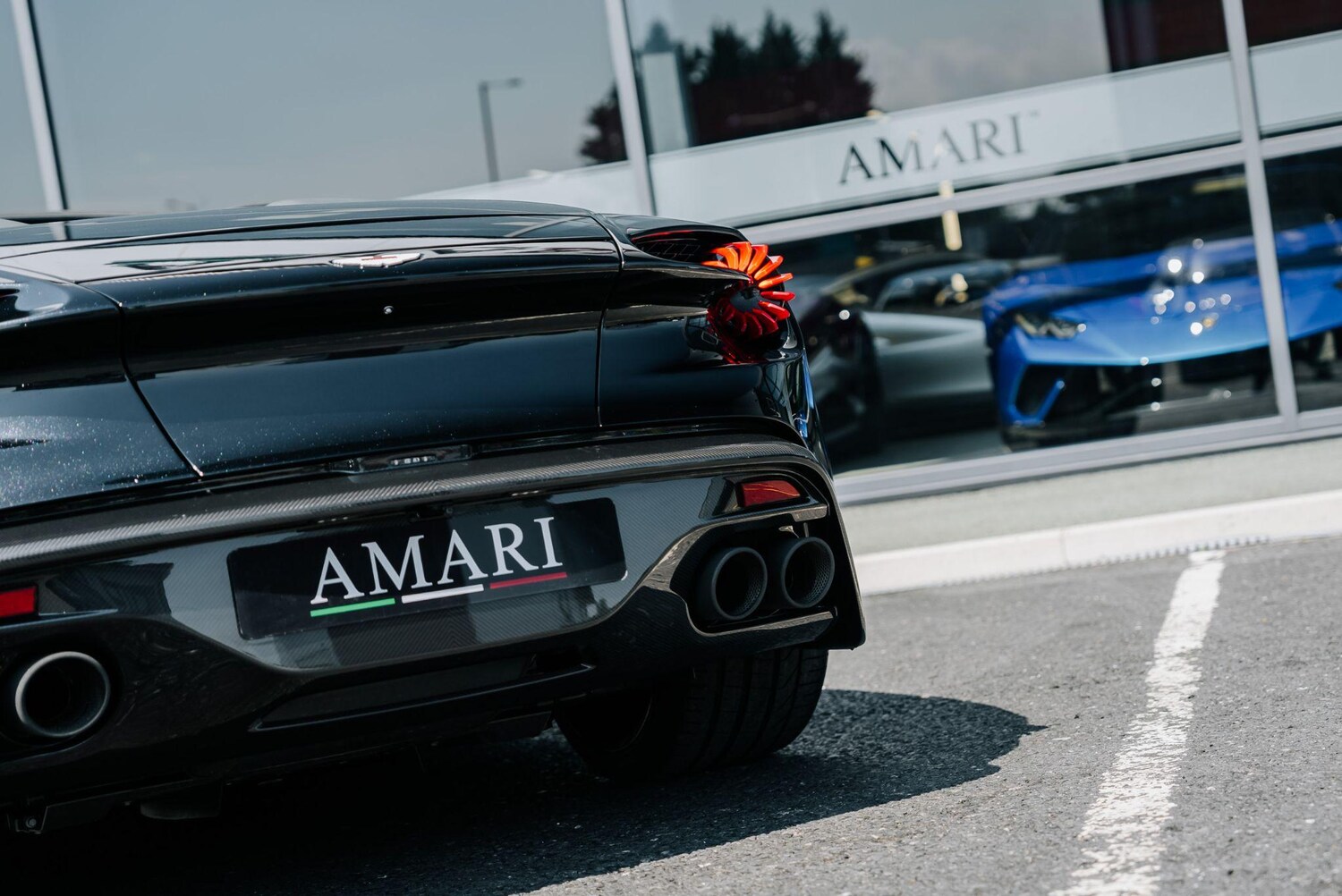 Used Aston Martin Vanquish 2018 for sale - 76283993: Photo 24