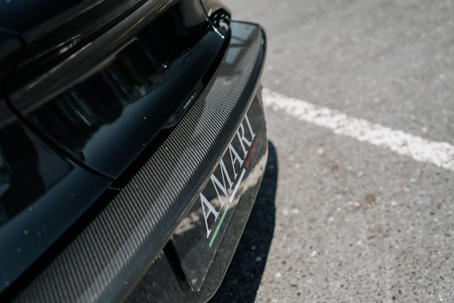 Used Aston Martin Vanquish 2018 for sale - 76283993: Photo 25