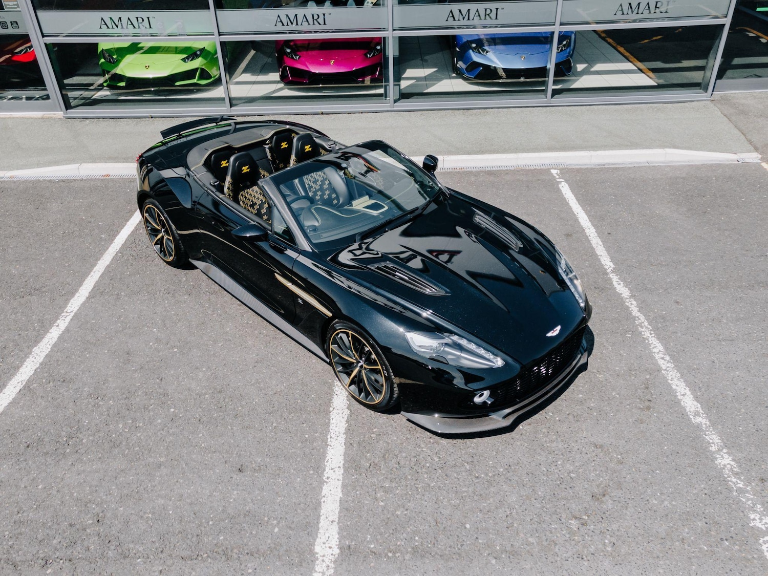 Used Aston Martin Vanquish 2018 for sale - 76283993: Photo 27