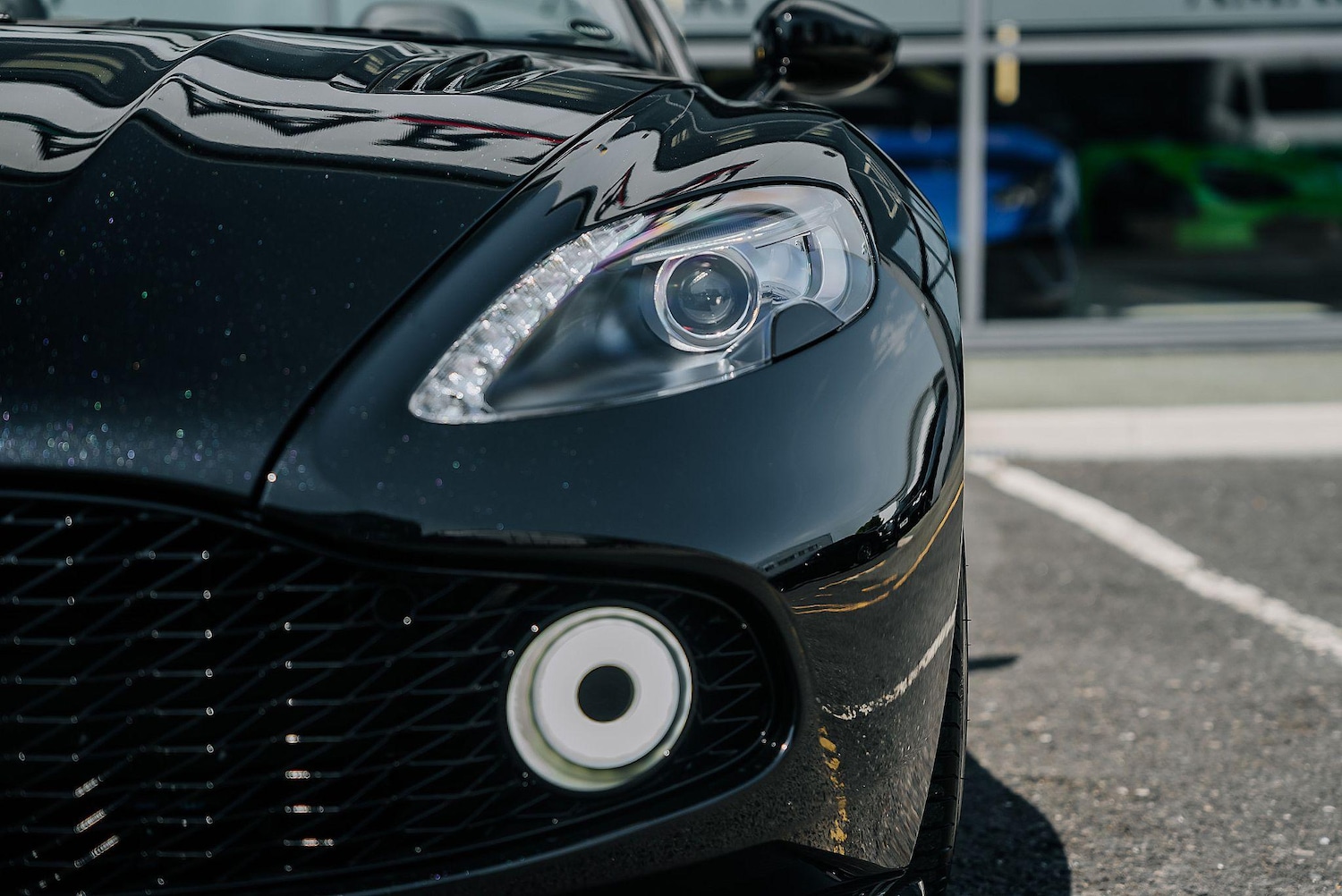 Used Aston Martin Vanquish 2018 for sale - 76283993: Photo 7