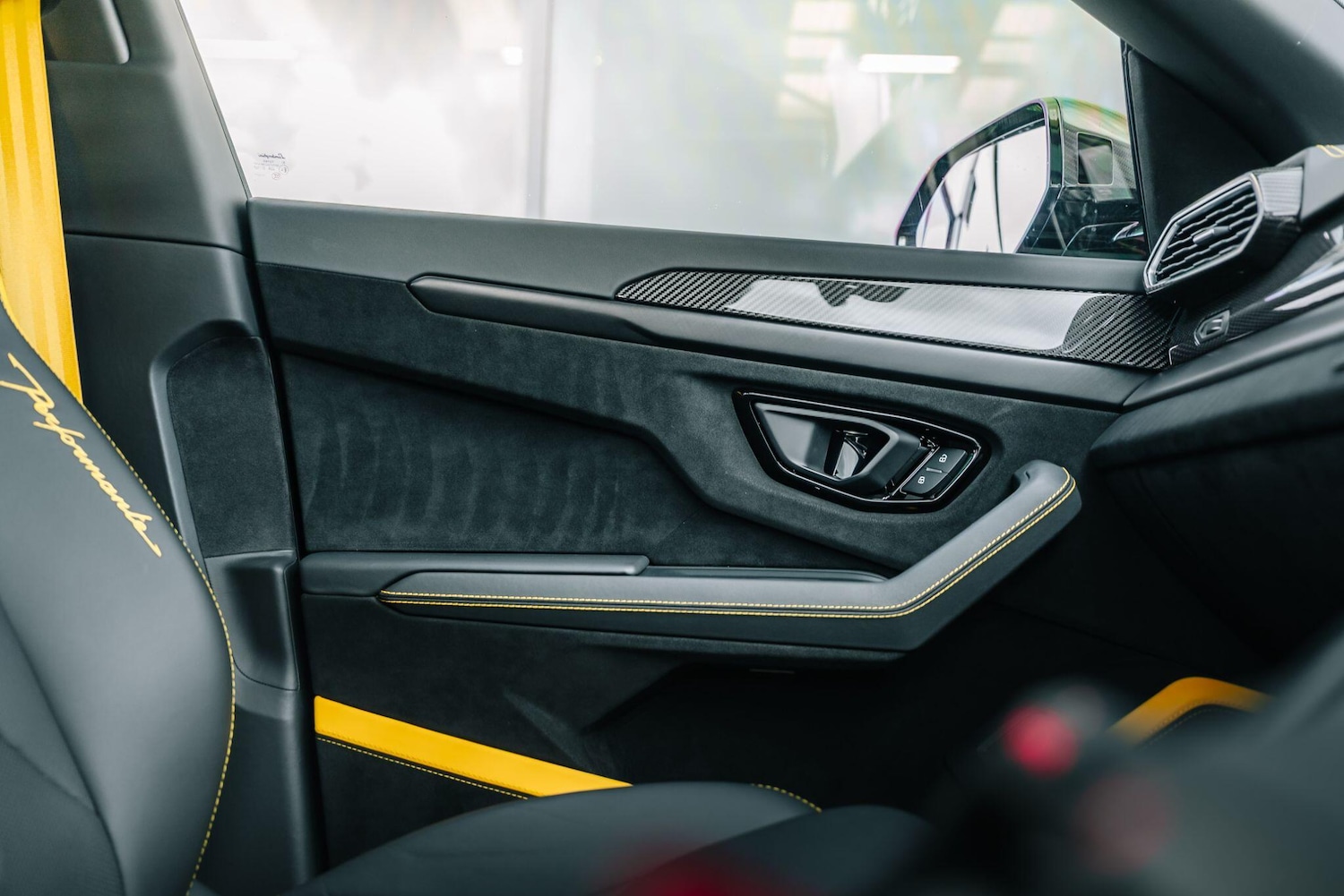 Used Lamborghini Urus 2023 for sale - 76989023: Photo 48