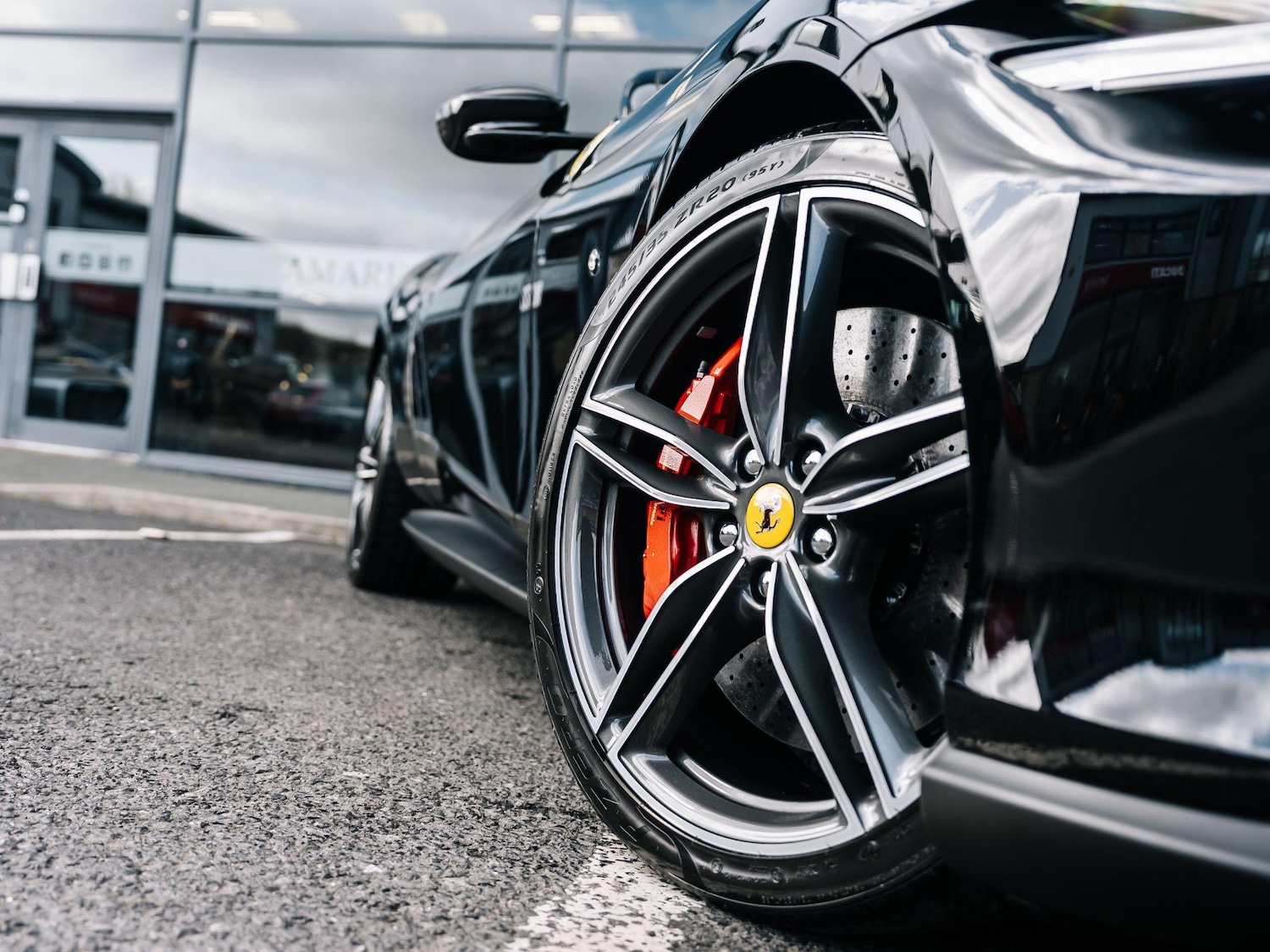 Used Ferrari Roma 2025 for sale - 76283046: Photo 18