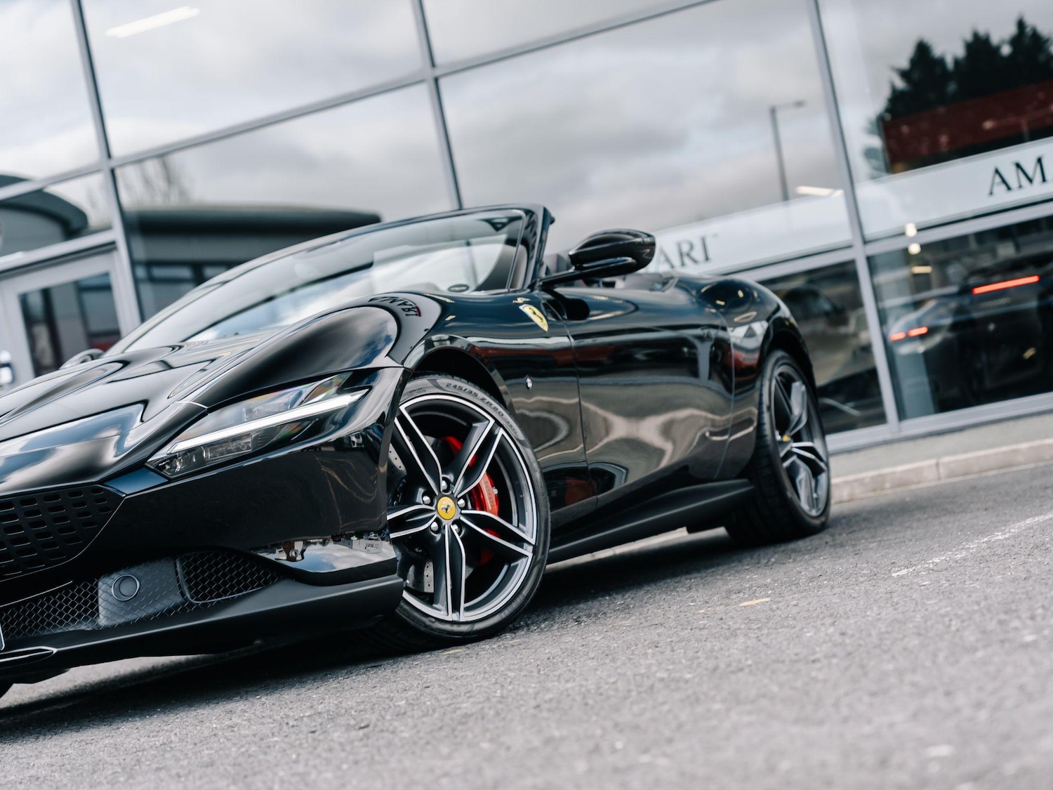 Used Ferrari Roma 2025 for sale - 76283046: Photo 24